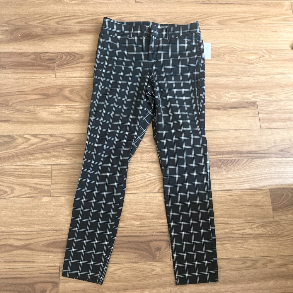 NEW Old Navy Black and White Plaid Pixie Pants Size 10